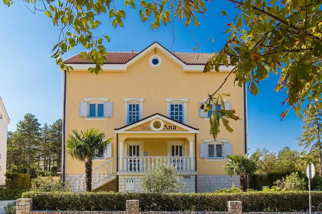 Apartments Villa Anne Jadranovo