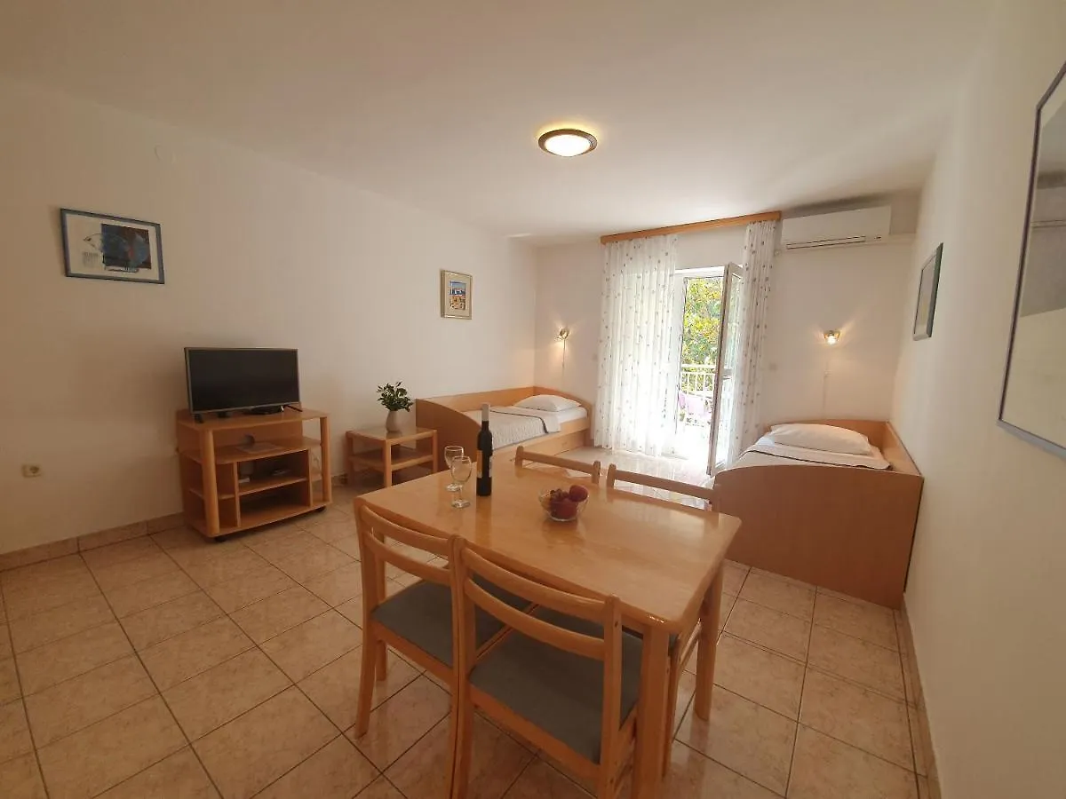 Apartments Villa Anne Jadranovo Chorvatsko